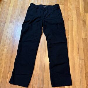 Men's (34x34) 5.11 Tactical Black Cargo Pants